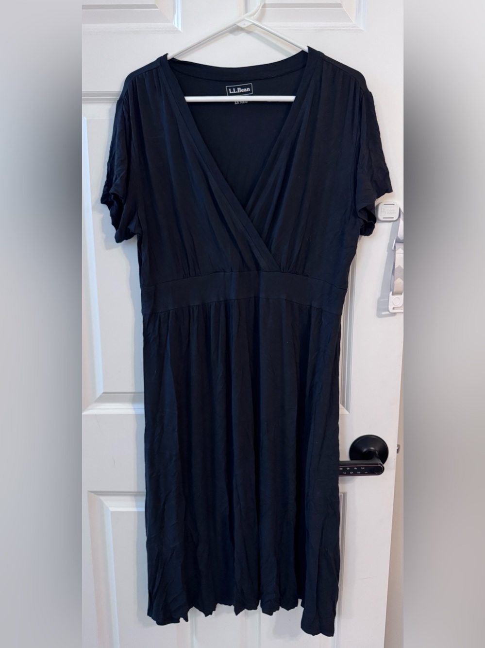 L.L.Bean Women’s Knit Black Midi Dress, faux wrap, 1X